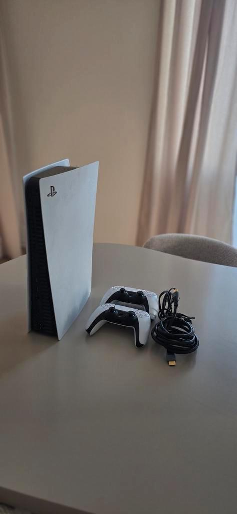 Playstation 5 met 2 controllers, Spelcomputers en Games, Spelcomputers | Sony PlayStation 5, Gebruikt, Playstation 5, Ophalen of Verzenden