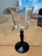 Luminarc vintage De Argues France Swirl glas 14 cm hoog, Verzamelen, Glas en Borrelglaasjes, Ophalen of Verzenden, Zo goed als nieuw