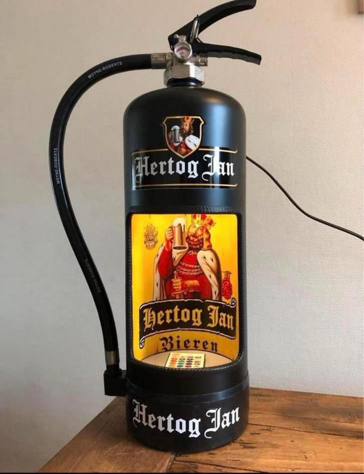 Hertog Jan brandblusser lamp, Verzamelen, Biermerken, Zo goed als nieuw, Reclamebord, Plaat of Schild, Hertog Jan, Ophalen of Verzenden