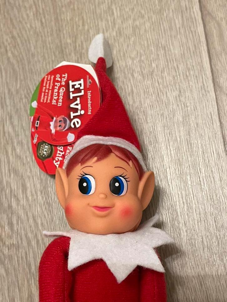 Nieuw! Elvie elf on the shelf kerst elf Elves behaving badly, Diversen, Kerst, Nieuw, Ophalen of Verzenden