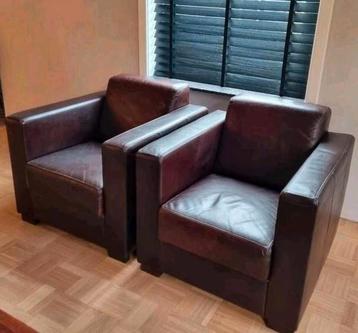 Goossens set à 2 lederen fauteuils / blokfauteuils / stoelen beschikbaar voor biedingen