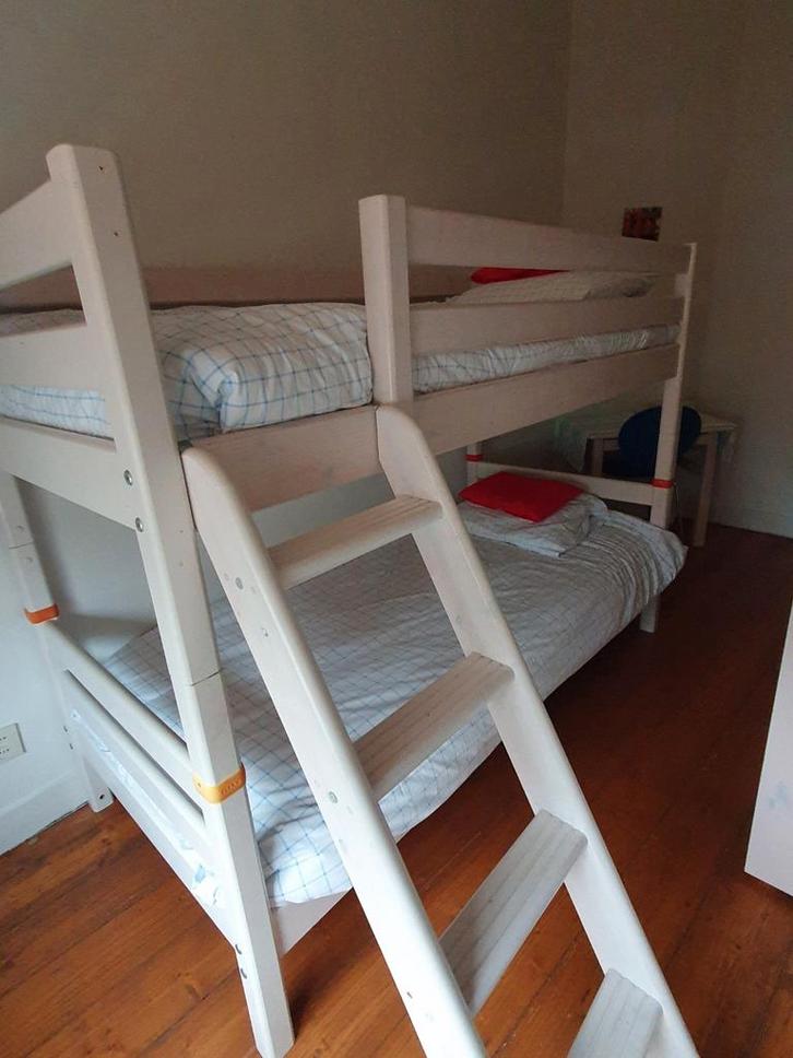 Flexa Stapelbed met bureau en kast, Kinderen en Baby's, Kinderkamer | Stapelbedden en Hoogslapers, Zo goed als nieuw, Stapelbed