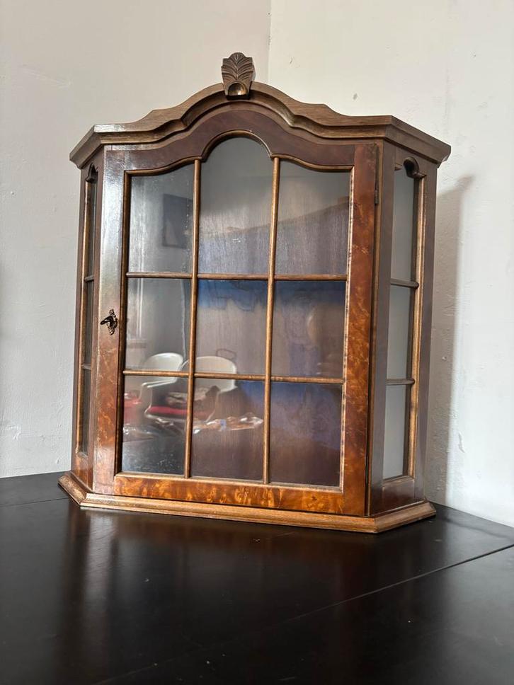 Mooie Vitrine Wandkast, Antiek en Kunst, Antiek | Meubels | Kasten, Ophalen