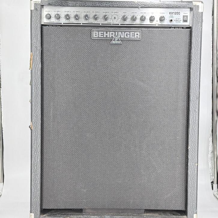 Behringer KX1200 Keyboard AMP | FX / Mon 4 knop afgebroken!, Auto diversen, Autospeakers, Zo goed als nieuw