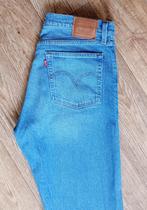 Nieuwe Levi’s wedgie straight maat 29, Nieuw, Blauw, W28 - W29 (confectie 36), Ophalen of Verzenden