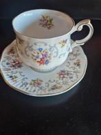 Queens rosina porselein england, Verzamelen, Porselein, Kristal en Bestek, Ophalen of Verzenden, Gebruikt, Porselein, Kop en/of schotel