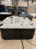 Jacuzzi passion spa balboa WEG=WEG! Pleasure, Tuin en Terras, Bubbelbaden en Hottubs, Ophalen, Zo goed als nieuw, Pomp