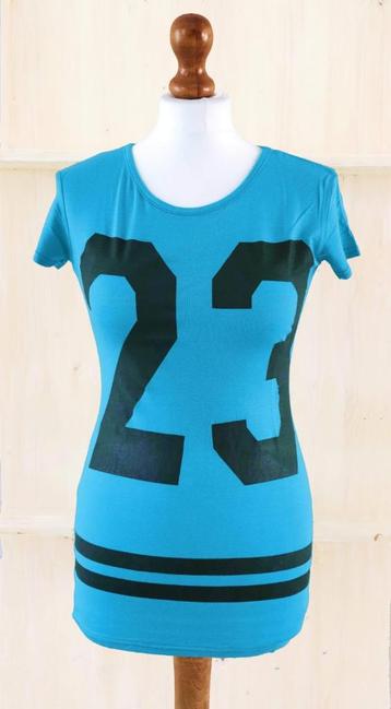 Top met print blauw maat M/L of S/M in div. kleuren (nieuw) beschikbaar voor biedingen