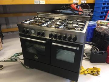 Luxe Bertazzoni fornuis beschikbaar voor biedingen