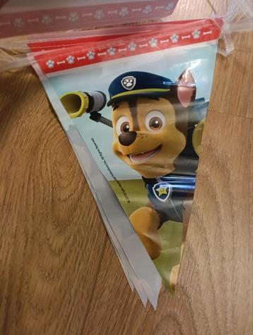 Slingers paw patrol beschikbaar voor biedingen