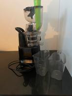 Slowjuicer met toebehoren, Ophalen, Zo goed als nieuw, Slowjuicer