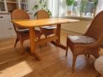 Bamboe eetkamertafel met 4 rotan stoelen., Ophalen, 100 tot 150 cm, 50 tot 100 cm, Zo goed als nieuw