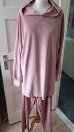 Roze huispak mt 52, Verzenden, Zo goed als nieuw, Maat 46/48 (XL) of groter, Roze