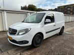 Mercedes-Benz Citan 109 CDI 2013, Auto's, Bestelauto's, Voorwielaandrijving, Euro 5, Stof, Emergency brake assist