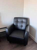 Twee nette zwarte stoelen, Ophalen, Twee, Zwart, Leer