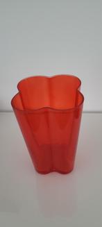 Iittala stijl vaas, Ophalen of Verzenden, Minder dan 50 cm, Rood, Glas