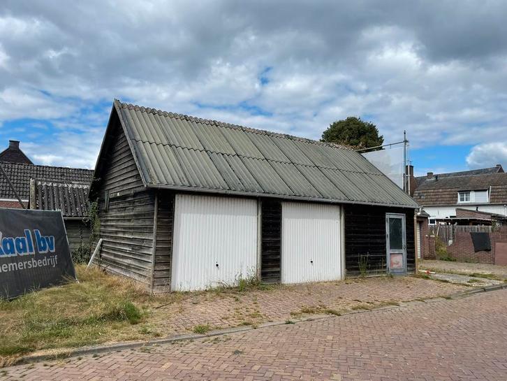 Prefab garage / schuur, Tuin en Terras, Tuinhuizen, Gebruikt, Schuur, Hout, 200 tot 400 cm, Ophalen