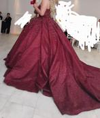 Prachtige Rode Trouwjurk, Overige typen, Ophalen of Verzenden, Onbekend, Gedragen