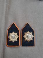 2 kraagspiegels Regiment van Heutsz dun schroefdraad, Ophalen of Verzenden, Landmacht, Nederland, Embleem of Badge