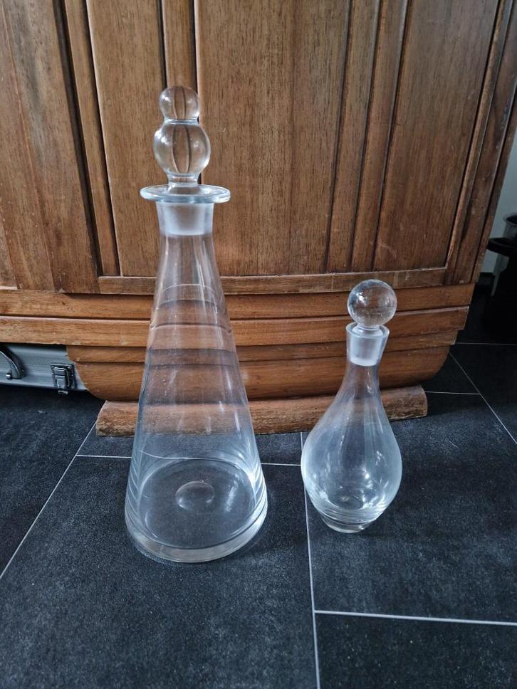 2 karaffen van glas, Verzamelen, Glas en Borrelglaasjes, Zo goed als nieuw, Overige typen, Ophalen of Verzenden