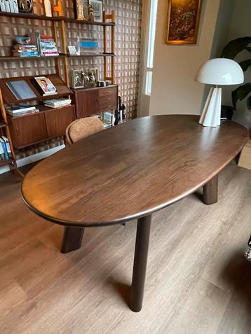 Houten Eettafel - 200x100 cm beschikbaar voor biedingen