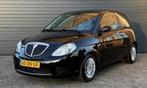 Lancia Ypsilon 1.2 Zwart, airco, lage km.stand, New D-riem, Auto's, Voorwielaandrijving, Stof, 400 kg, Zwart