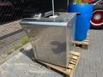 Scania hydraulic tank, Ophalen, Scania