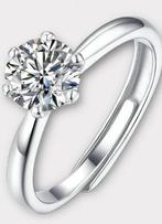 Moissenite ring passes diamond tester comes with box, Verzenden, Nieuw, 17 tot 18, Met edelsteen