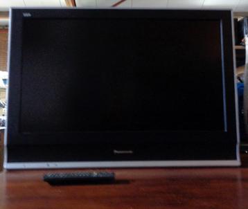 Panasonic Viera LCD TV TX -32LX70F + afstandsbediening beschikbaar voor biedingen