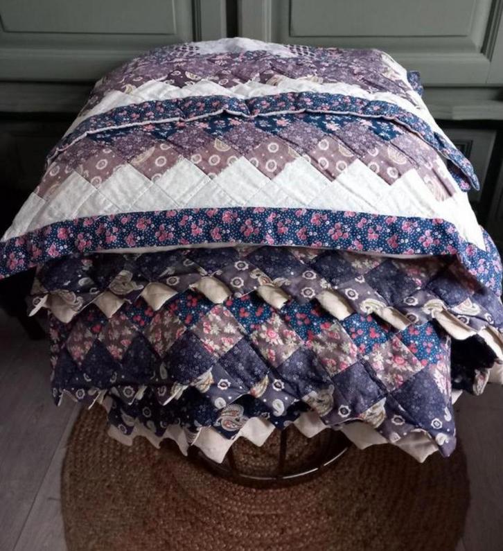 Woondeken sprei Grand Foulard, Huis en Inrichting, Woonaccessoires | Plaids en Woondekens, Zo goed als nieuw, Ophalen of Verzenden