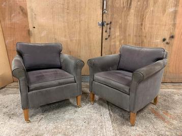 Fauteuils, 2 Stuks, Suède, Taupe, Houten poten, Wieltjes vr. beschikbaar voor biedingen
