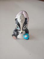 Disney Bambi Flower Skunk PVC Figure with Blue Flower, Verzamelen, Ophalen of Verzenden, Zo goed als nieuw, Beeldje of Figuurtje
