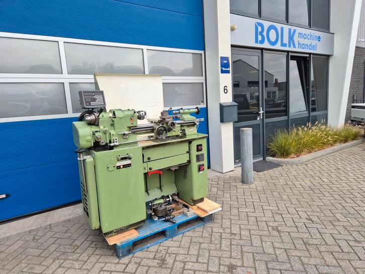 SCHAUBLIN 102-VM Draaibank Digitaal compleet met toebehoren!, Doe-het-zelf en Verbouw, Draaibanken, Gebruikt, Metaaldraaibank