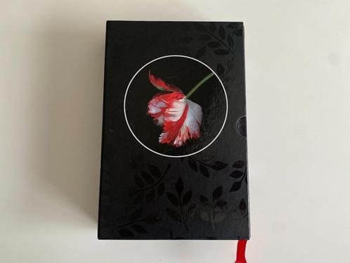 New Moon (Stephenie Meyer) - Limited Edition - Nederlands, Boeken, Fantasy, Zo goed als nieuw, Ophalen of Verzenden