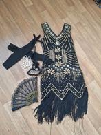 Charleston jurk maat m/ l incl accessoires vrijgezel thema, Ophalen of Verzenden, Zo goed als nieuw