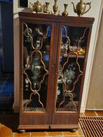 Oude model kast, grootmoeders tijd, Huis en Inrichting, Tafels | Eettafels, Ophalen, Minder dan 50 cm, Gebruikt, 50 tot 100 cm