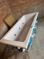 Whirlpool bubbelbad, Huis en Inrichting, Ophalen, Zo goed als nieuw