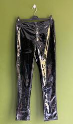 Vinyl black trousers Boohoo slim fit, Legging, Maat 36/38 (S), Ophalen of Verzenden, Zo goed als nieuw