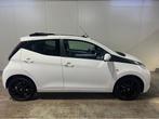 Toyota Aygo 1.0 VVT-i x-wave FULL OPTIONS/Cabrio/Navi/Stoelv, Voorwielaandrijving, Euro 5, Gebruikt, 4 stoelen