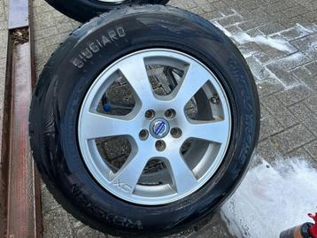 VOLVO XC ORIGINEEL WINTERBANDEN+VELGEN 5GAATS 235/65R17 