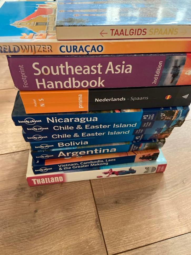 Reisgidsen Azië & Zuid-Amerika - Lonely Planet, Boeken, Reisgidsen, Gelezen, Reisgids of -boek, Azië, Lonely Planet, Budget, Ophalen of Verzenden