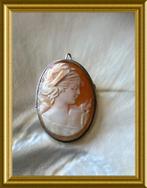 Oude zilveren broche / hanger: schelp camee, Sieraden, Tassen en Uiterlijk, Antieke sieraden, Ophalen of Verzenden, Zilver, Broche