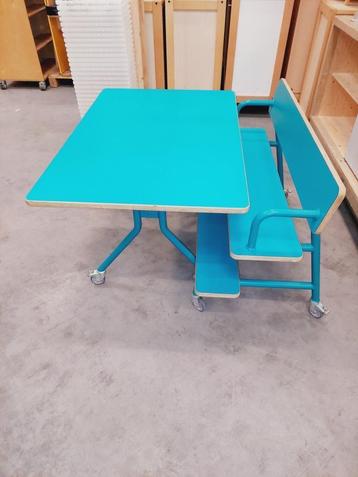 3x De Beleving hoogzitset /KDV tafel en bank - aquamarijn beschikbaar voor biedingen