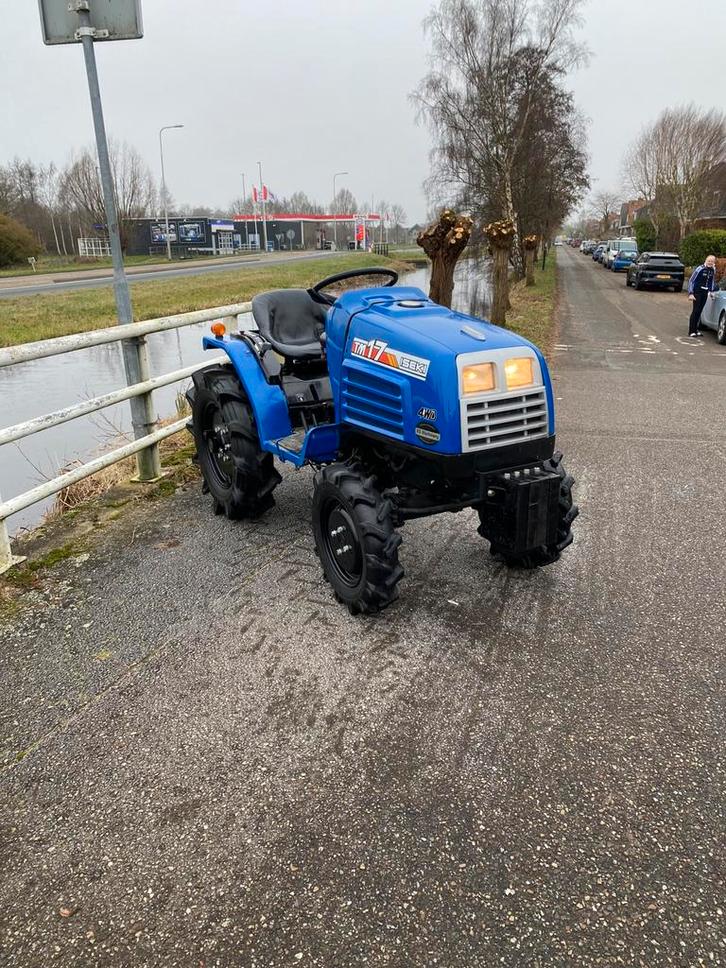 Iseki tractor tm 17, mini trekker4 wd met frontgewichten., Zakelijke goederen, Agrarisch | Tractoren, tot 2500, Overige merken