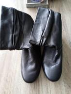 Paar schoenen  / laarsjes maat 8 clarks zgan, Kleding | Dames, Schoenen, Ophalen, Overige kleuren, Lage of Enkellaarzen, Zo goed als nieuw