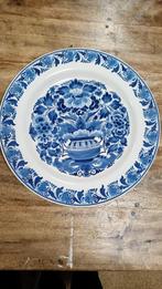 Delfts blauw sierbord MPR 713 CM Vaas met bloemen, Ophalen of Verzenden
