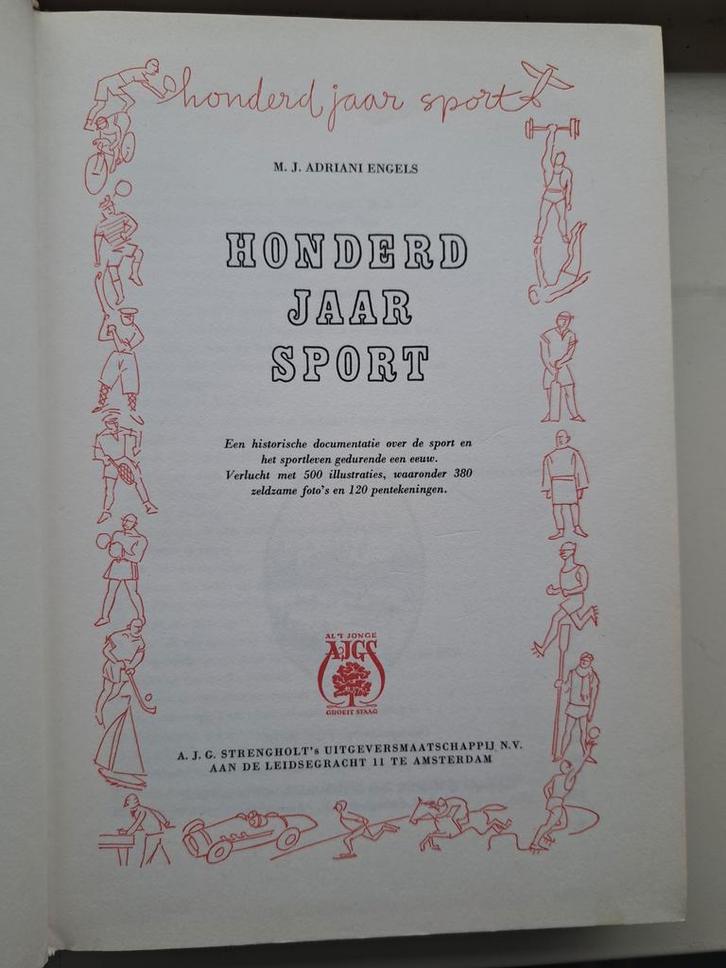 Honderd Jaar Sport - M.J. Adriani Engels, Boeken, Sportboeken, Gelezen, Overige sporten, Ophalen of Verzenden