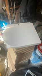 Hangtoilet met closetbril, Doe-het-zelf en Verbouw, Sanitair, Ophalen, Gebruikt, Toilet