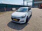 Hyundai i20 1.0 T-gdi 5-DRS 2017 Wit achteruitrijcamera, Voorwielaandrijving, 450 kg, Origineel Nederlands, Handgeschakeld