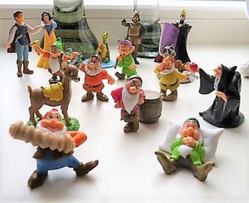 SERIE SNEEUWITJE VAN AH ZIJN ER 14 EN 6 MAYA VINTAGE, TAART beschikbaar voor biedingen